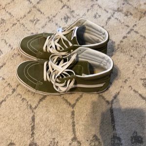 Sk8 hi’s od green color men’s 10